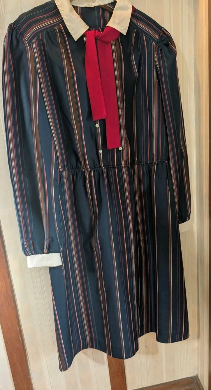 Vintage USA 1970 Navy Dress Stripped Shirt Dress Women's L New York Shoulder Pad